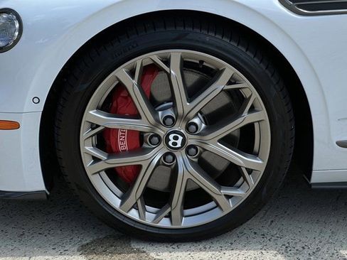 New 2024 Bentley Flying Spur W12 image 6