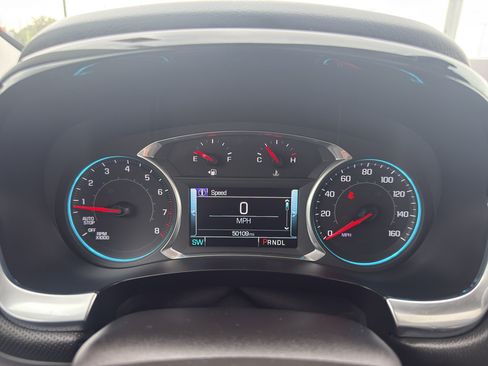 Certified 2018 Chevrolet Traverse Premier w/ Redline Edition AWD/4WD image 17