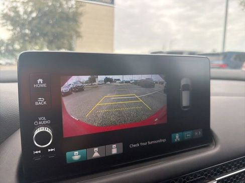 Used 2025 Honda HR-V EX-L image 17