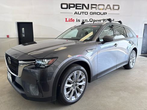 Certified 2026 MAZDA CX-90 Plug-In Hybrid w/ Preferred AWD/4WD image 3