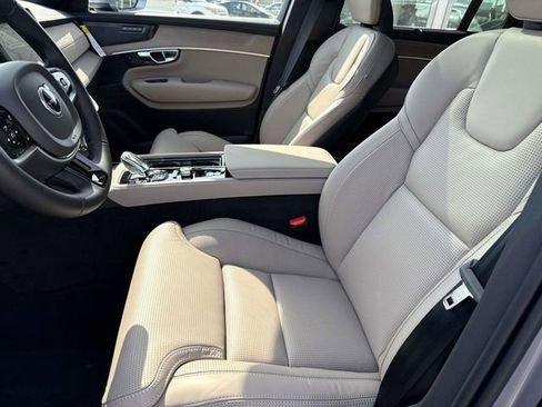 New 2026 Volvo XC90 B6 Ultra image 18
