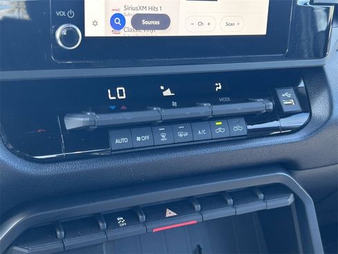 Used 2025 Toyota Tundra SR5 image 26