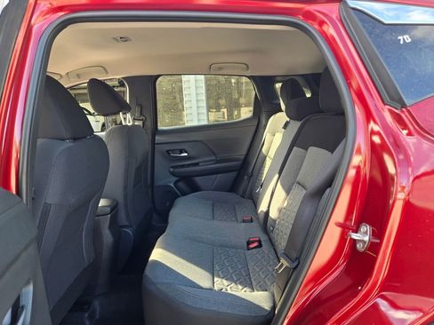 New 2026 Nissan Kicks SV image 8