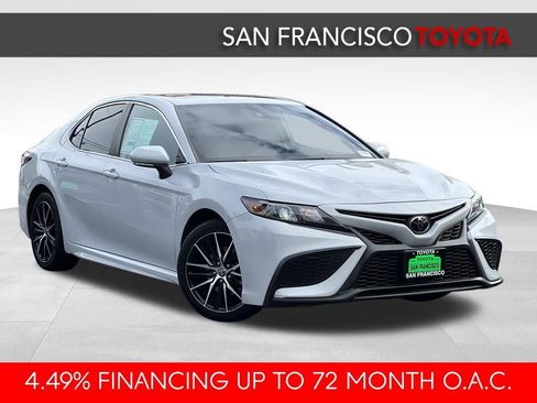 Used 2023 Toyota Camry SE image 7