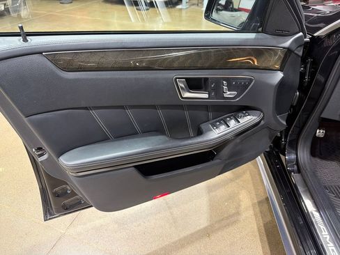Used 2015 Mercedes-Benz E 63 AMG S-Model image 97