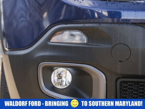 Used 2017 Jeep Renegade Latitude w/ Cold Weather Group image 14