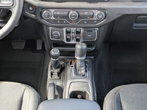 New 2026 Jeep Wrangler Unlimited Sport AWD/4WD image 18