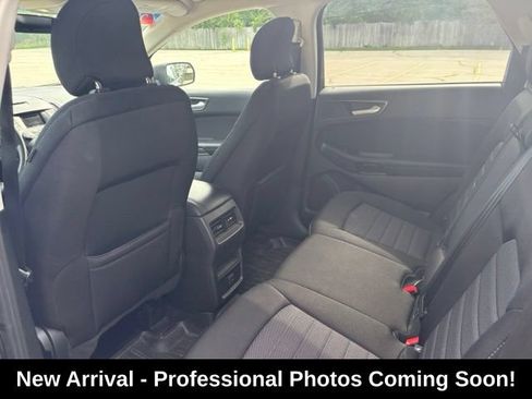 Used 2018 Ford Edge SE AWD/4WD image 16