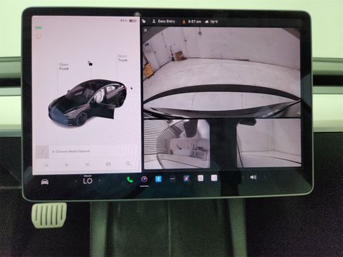 Used 2021 Tesla Model 3 Performance image 17