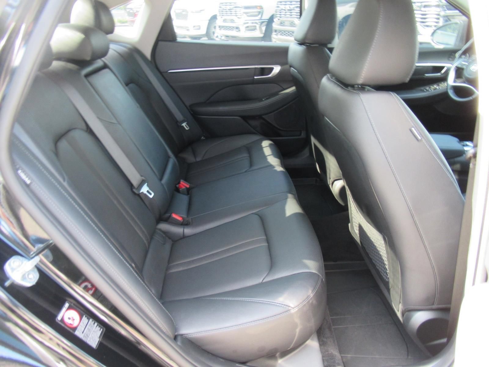Used 2022 Hyundai Sonata Limited FWD image 34