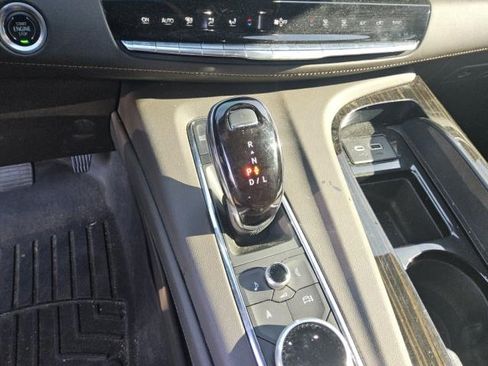 Used 2024 Cadillac Escalade Sport w/ LPO, ONYX Package AWD/4WD image 9