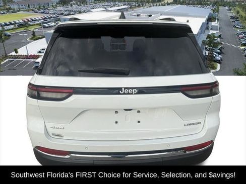 Certified 2025 Jeep Grand Cherokee Laredo image 7