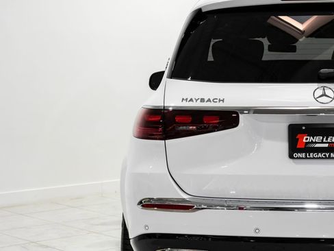 Used 2026 Mercedes-Benz Maybach GLS 600 4MATIC image 52