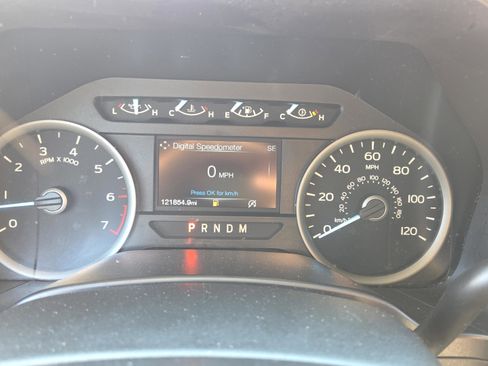 Used 2019 Ford F150 XLT w/ Equipment Group 302A Luxury image 32