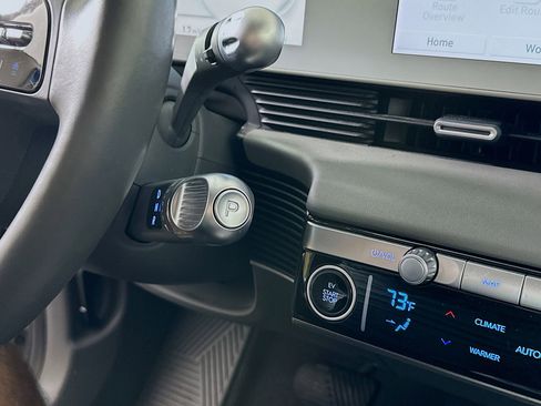 Used 2024 Hyundai Ioniq 5 SEL image 25