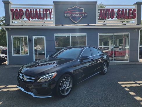 Used 2016 Mercedes-Benz C 300 4MATIC Sedan image 1