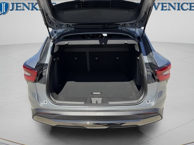 New 2026 Chevrolet Trax LS FWD image 16