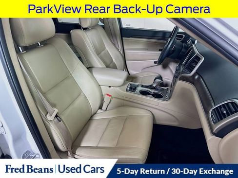 Used 2017 Jeep Grand Cherokee Limited AWD/4WD image 36