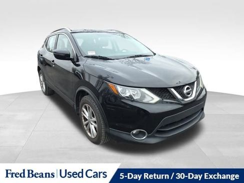 Used 2017 Nissan Rogue Sport SV w/ SV All-Weather Package image 1