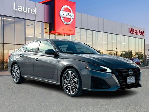 New 2025 Nissan Altima 2.5 SL image 1