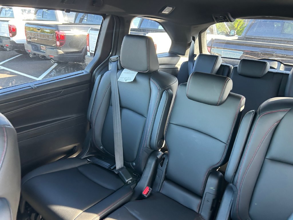 New 2027 Honda Odyssey Sport-L image 16