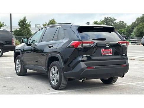 Certified 2025 Toyota RAV4 XLE FWD image 9