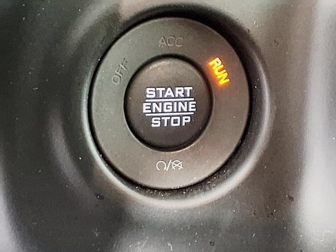 Used 2023 Jeep Wrangler Sport AWD/4WD image 20