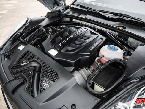 Used 2015 Porsche Macan Turbo image 79