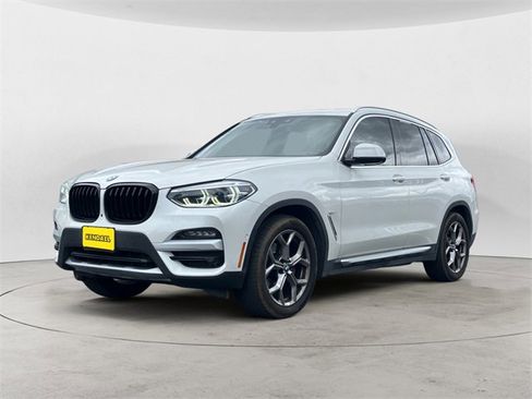 Used 2021 BMW X3 xDrive30i w/ Executive Package image 2