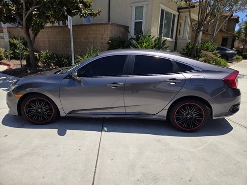 Used 2018 Honda Civic LX image 31