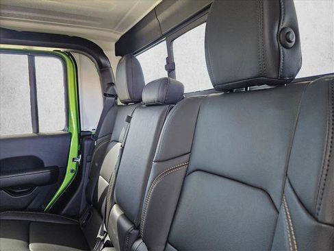 New 2026 Jeep Gladiator Sport image 15