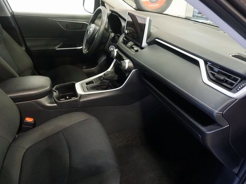 Certified 2025 Toyota RAV4 LE image 23