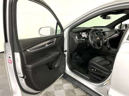 Used 2020 Cadillac XT5 Luxury image 22