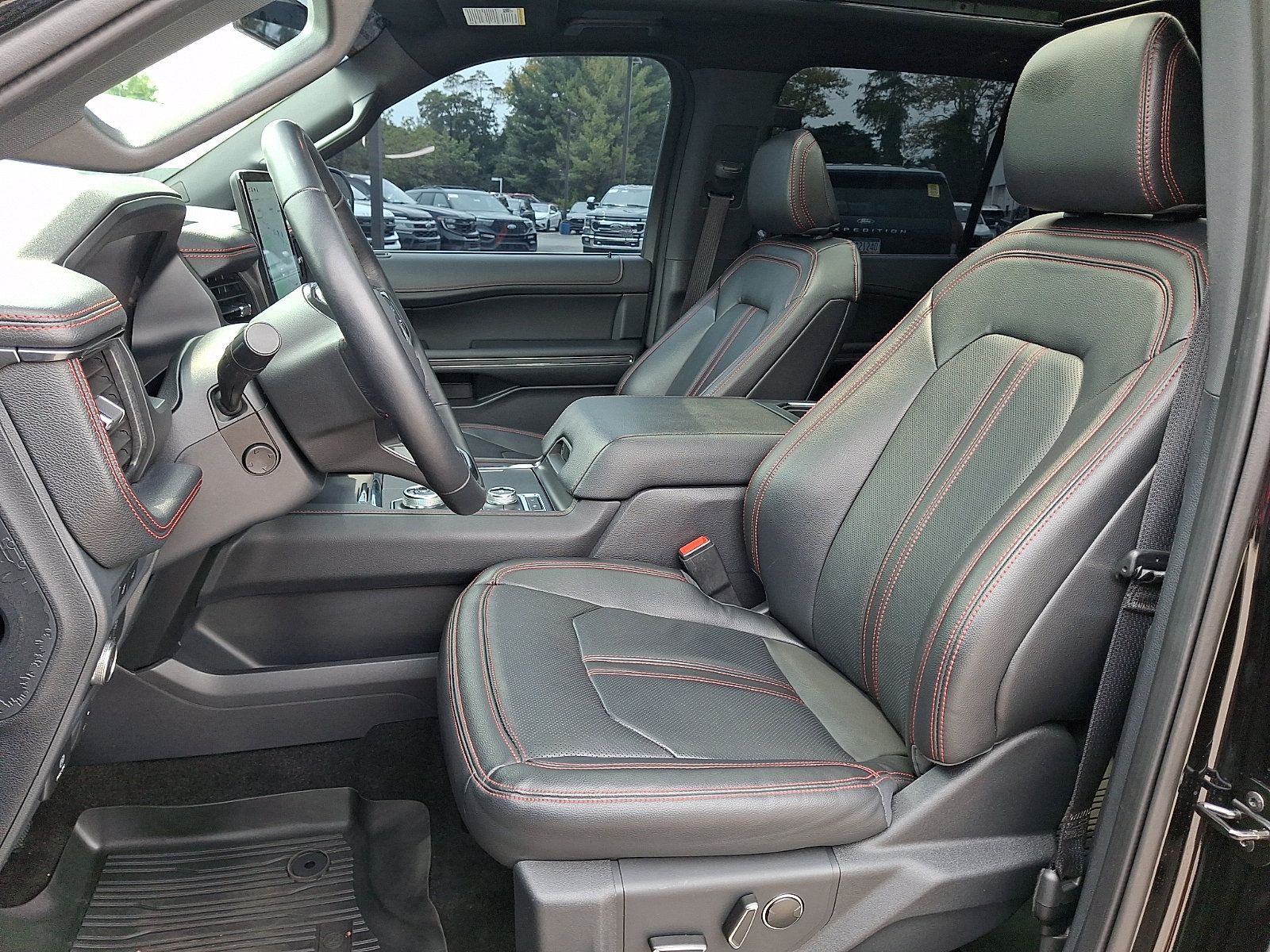 Certified 2022 Ford Expedition Limited AWD/4WD image 17