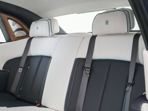 New 2026 Rolls-Royce Phantom Sedan image 37