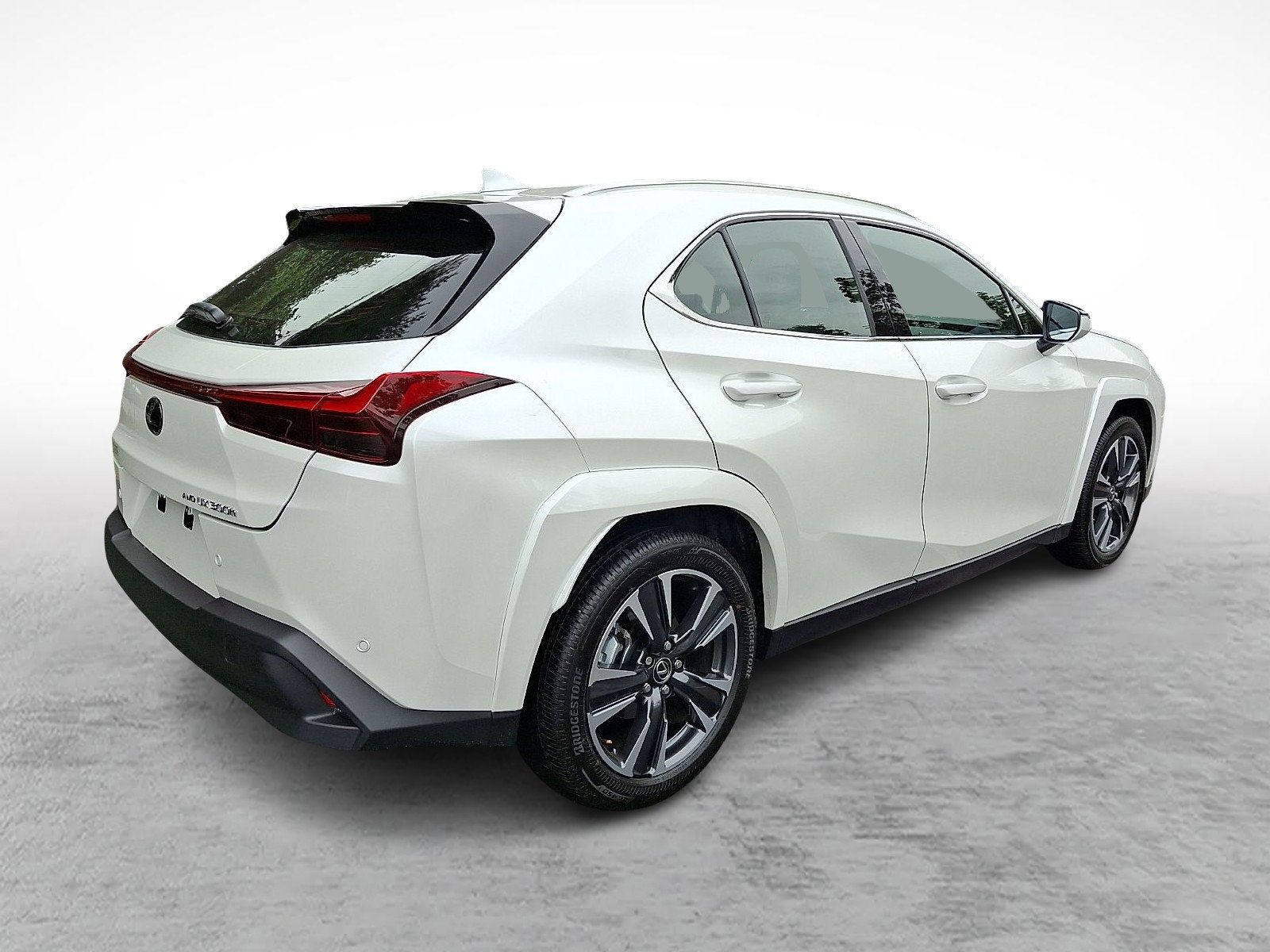 Certified 2025 Lexus UX 300h AWD w/ Accessory Package (Z1) image 6