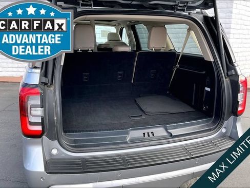 Used 2024 Ford Expedition Max Limited AWD/4WD image 33