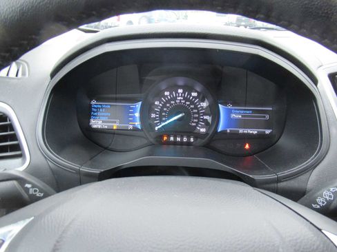 Used 2022 Ford Edge SEL w/ Convenience Package image 31