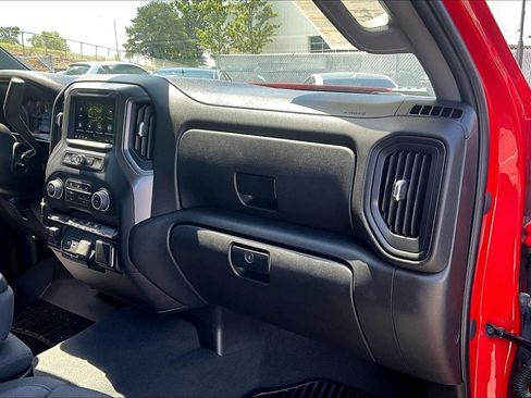 Used 2024 Chevrolet Silverado 2500 Custom w/ Custom Convenience Package AWD/4WD image 16