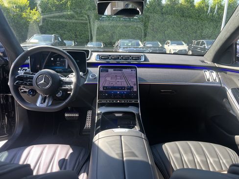 Used 2025 Mercedes-Benz S 63 AMG S image 30