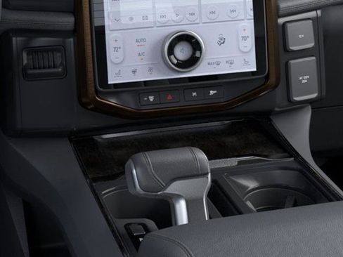 New 2023 Ford F150 Lightning Lariat AWD/4WD image 15