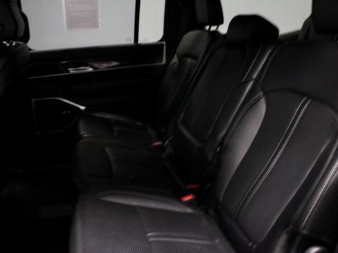 Used 2023 Jeep Wagoneer 2WD image 22