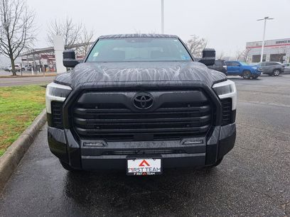 New 2026 Toyota Tundra SR5 w/ SR5 Convenience Package