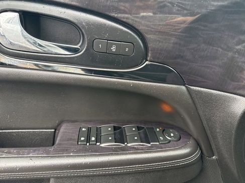 Used 2017 Buick Enclave Leather AWD/4WD image 20
