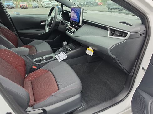 New 2026 Toyota Corolla SE w/ SE Package FWD image 15