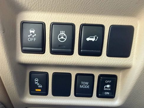 Used 2019 Nissan Pathfinder SL w/ SL Premium Package image 27