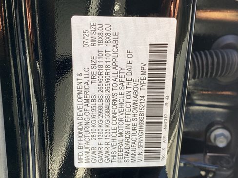 New 2025 Honda Pilot TrailSport image 19