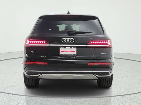 Used 2023 Audi Q7 2.0T Premium w/ Convenience Package AWD/4WD image 6