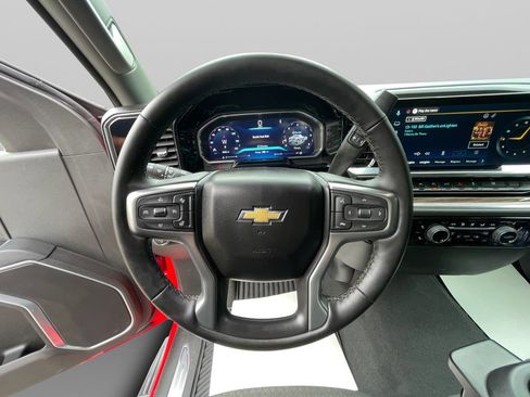 Used 2026 Chevrolet Silverado 1500 LT AWD/4WD image 25