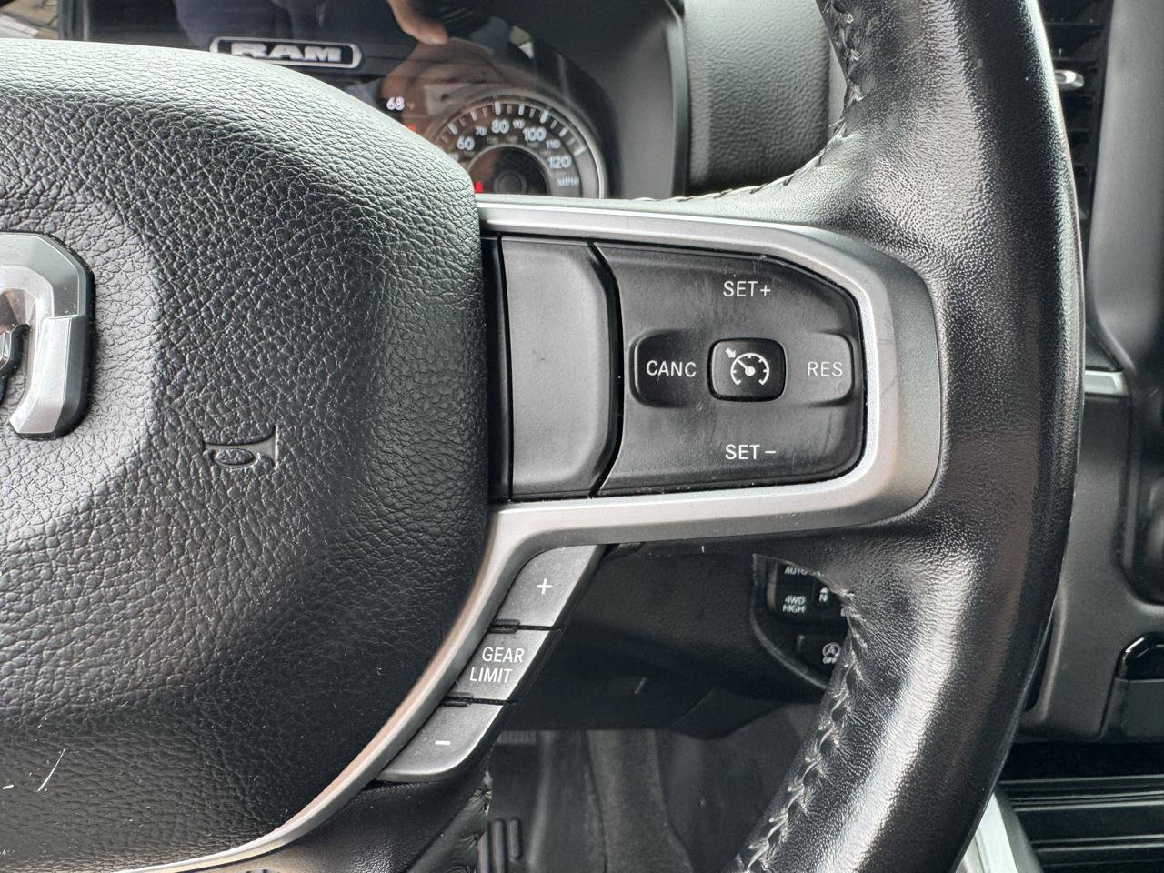 Used 2022 RAM 1500 Big Horn AWD/4WD image 17
